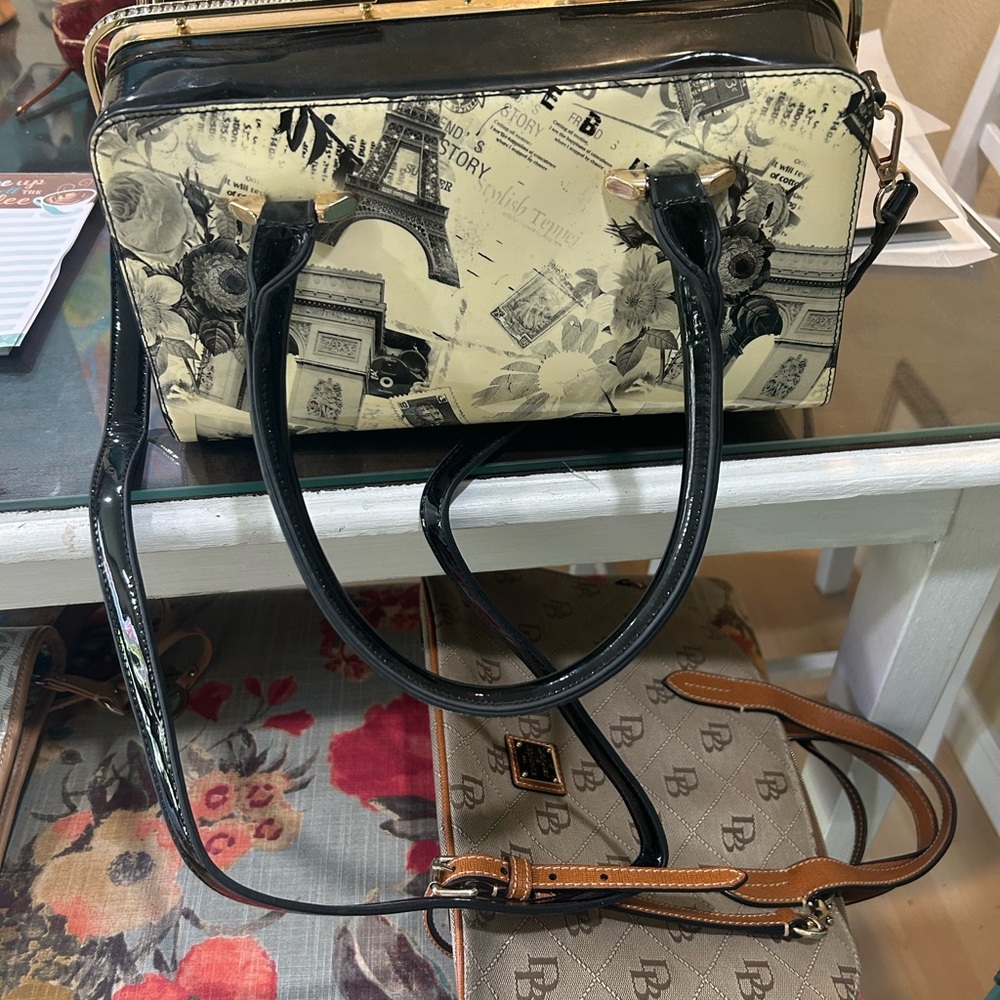 Hearts and roses London satchel